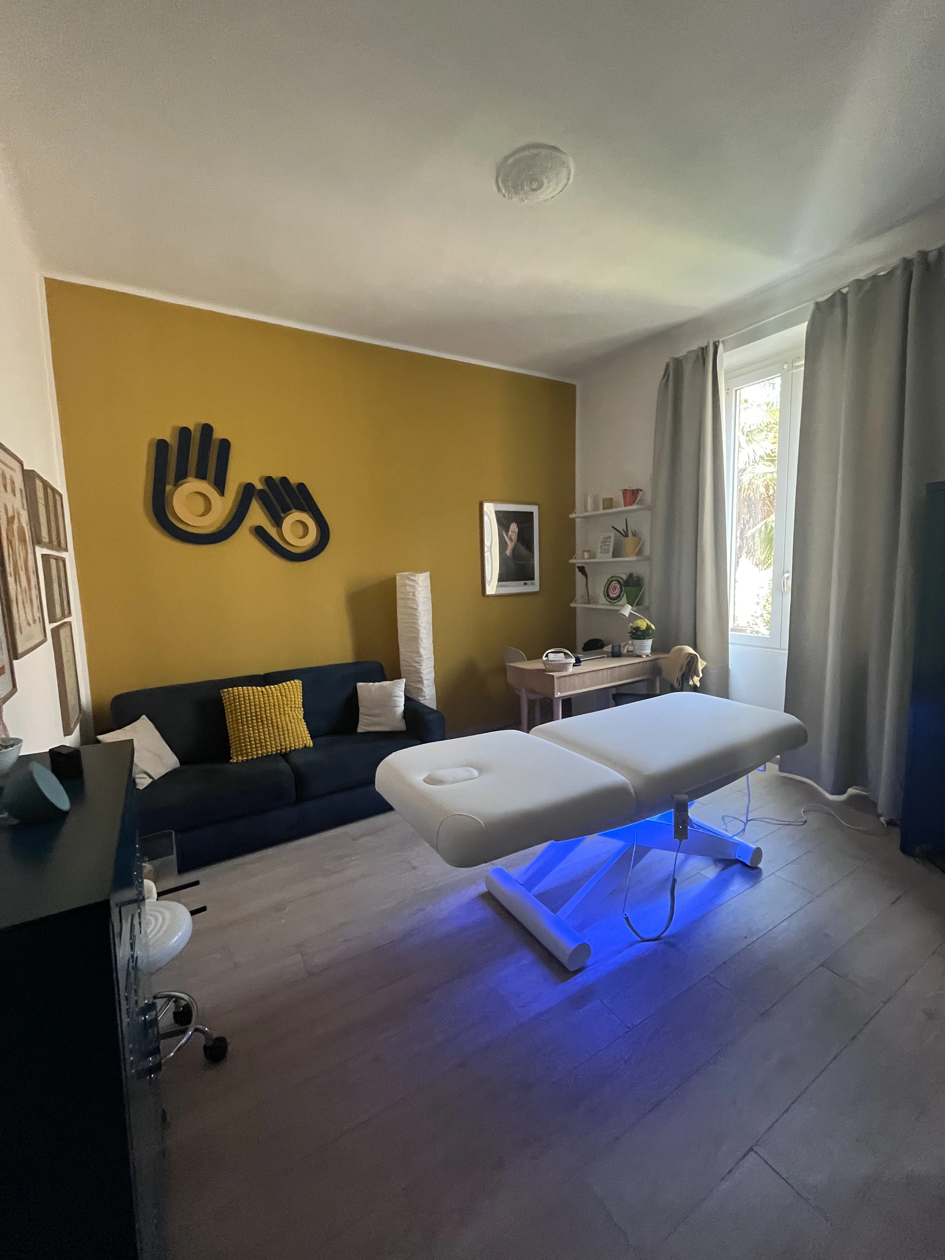 Lettino trattamento nello studio di Milano